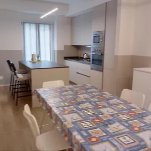 https://cottage-poppy-al-mare.hotelitalianriviera.com